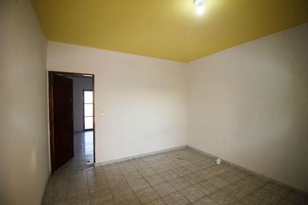 Casa para alugar com 150m², 4 quartos e 1 vaga