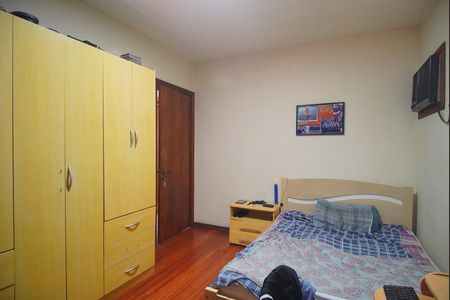 Apartamento à venda com 185m², 3 quartos e 1 vaga Apartamento à venda com 185m², 3 quartos e 1 vagaQuarto 3