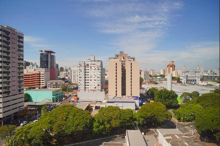 Apartamento à venda com 185m², 3 quartos e 1 vaga Apartamento à venda com 185m², 3 quartos e 1 vagaVista Quarto de Serviço