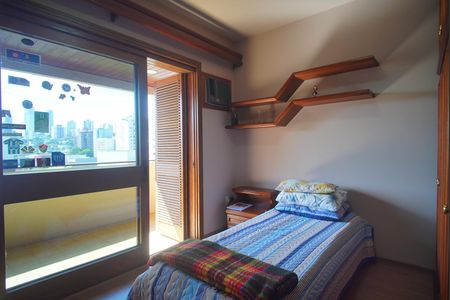 Apartamento à venda com 185m², 3 quartos e 1 vaga Apartamento à venda com 185m², 3 quartos e 1 vagaQuarto 2