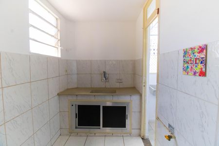 Apartamento à venda com 56m², 2 quartos e 1 vagaCozinha e Área de Serviço