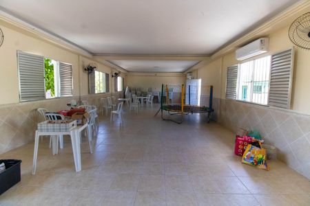 Apartamento à venda com 56m², 2 quartos e 1 vagaÁrea comum