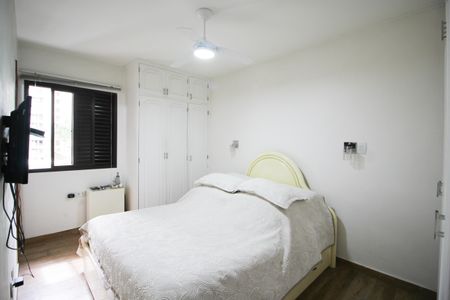 Apartamento à venda com 100m², 3 quartos e 2 vagasSuíte 1