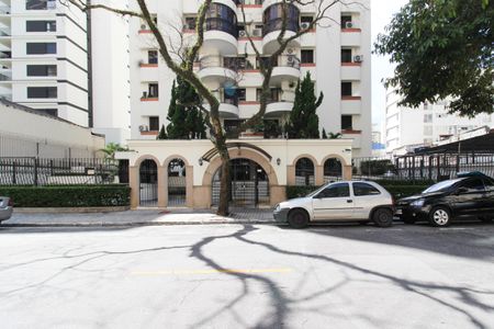 Apartamento à venda com 100m², 3 quartos e 2 vagasFachada