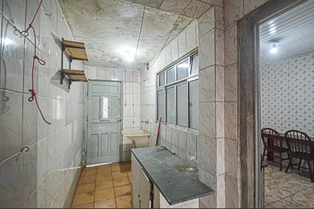 Casa à venda com 100m², 2 quartos e 2 vagasÁrea de Serviço