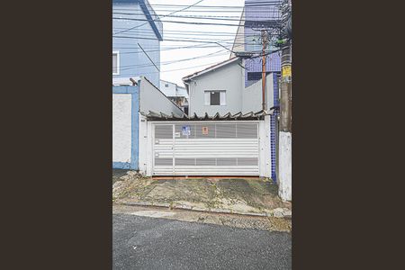 Casa à venda com 100m², 2 quartos e 2 vagasFachada