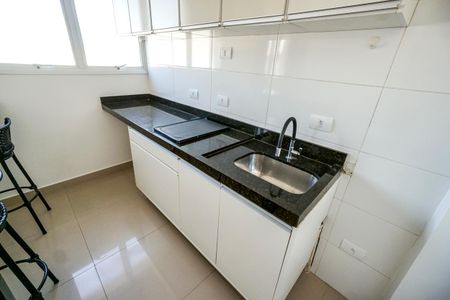 Apartamento à venda com 35m², 1 quarto e 1 vagaPia