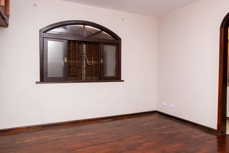 Casa para alugar com 580m², 9 quartos e 6 vagas Casa para alugar com 580m², 9 quartos e 6 vagasQuarto 5 - Suíte