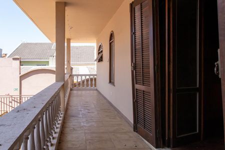 Casa para alugar com 580m², 9 quartos e 6 vagas Casa para alugar com 580m², 9 quartos e 6 vagasVaranda