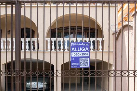 Casa para alugar com 580m², 9 quartos e 6 vagas Casa para alugar com 580m², 9 quartos e 6 vagasPlaca