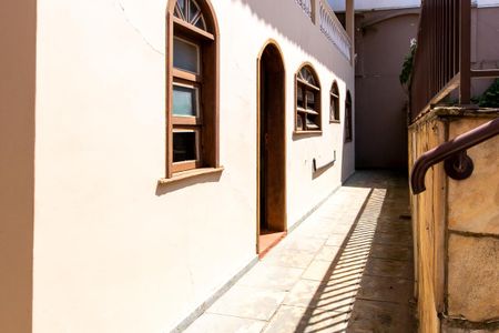 Casa para alugar com 580m², 9 quartos e 6 vagas Casa para alugar com 580m², 9 quartos e 6 vagasÁrea comum