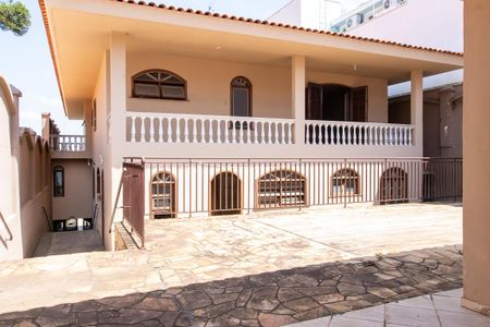 Casa para alugar com 580m², 9 quartos e 6 vagas Casa para alugar com 580m², 9 quartos e 6 vagasÁrea comum