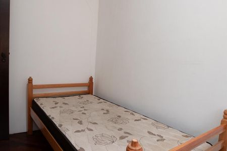 Casa para alugar com 580m², 9 quartos e 6 vagas Casa para alugar com 580m², 9 quartos e 6 vagasQuarto 9