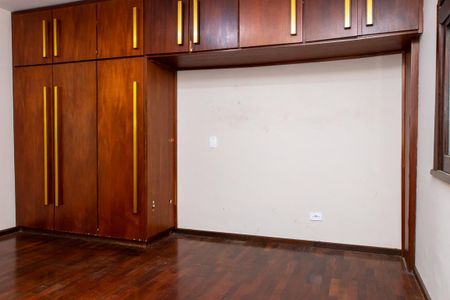 Casa para alugar com 580m², 9 quartos e 6 vagas Casa para alugar com 580m², 9 quartos e 6 vagasQuarto 5 - Suíte