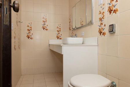 Casa para alugar com 580m², 9 quartos e 6 vagas Casa para alugar com 580m², 9 quartos e 6 vagasBanheiro da Suíte 4