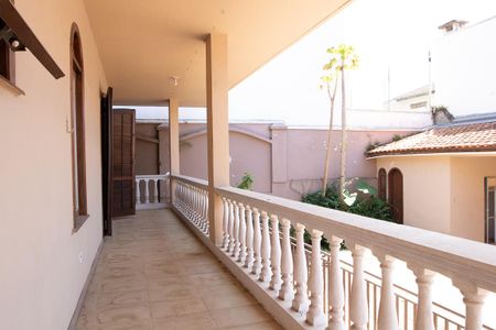 Casa para alugar com 580m², 9 quartos e 6 vagas Casa para alugar com 580m², 9 quartos e 6 vagasVaranda