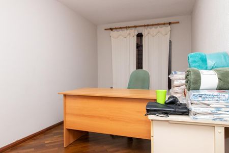 Casa para alugar com 580m², 9 quartos e 6 vagas Casa para alugar com 580m², 9 quartos e 6 vagasQuarto 3