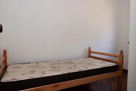 Casa para alugar com 580m², 9 quartos e 6 vagas Casa para alugar com 580m², 9 quartos e 6 vagasQuarto 9