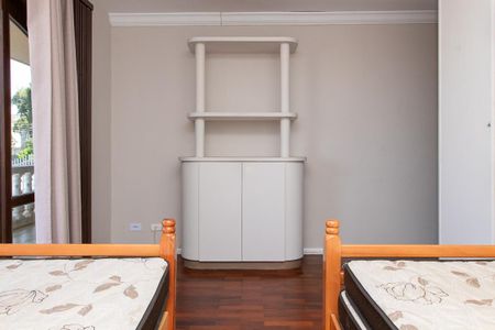 Casa para alugar com 580m², 9 quartos e 6 vagas Casa para alugar com 580m², 9 quartos e 6 vagasQuarto 6 Suite