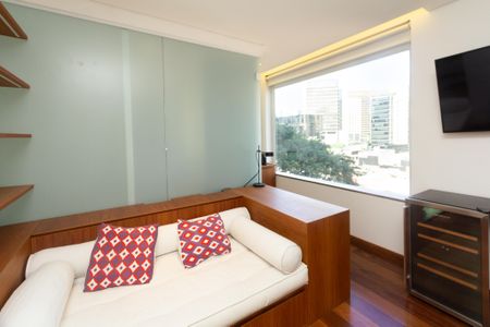 Studio para alugar com 29m², 1 quarto e 1 vaga Studio para alugar com 29m², 1 quarto e 1 vagaStudio