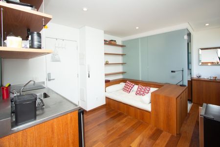 Studio para alugar com 29m², 1 quarto e 1 vaga Studio para alugar com 29m², 1 quarto e 1 vagaStudio