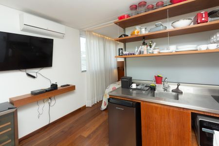 Studio para alugar com 29m², 1 quarto e 1 vaga Studio para alugar com 29m², 1 quarto e 1 vagaStudio