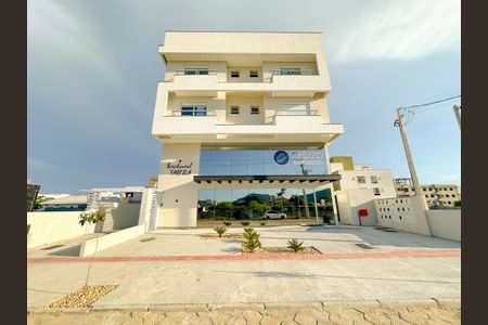 Apartamento para alugar com 70m², 2 quartos e 1 vagaFachada