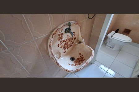 Casa à venda com 280m², 4 quartos e 2 vagasÁrea comum - Lavado salão