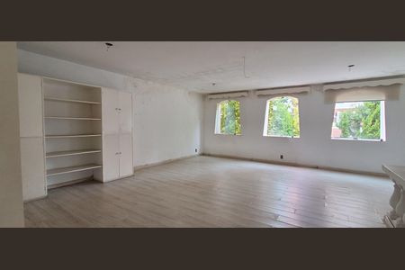 Casa à venda com 280m², 4 quartos e 2 vagasÁrea comum - Salão de festas