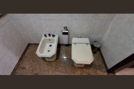 Casa à venda com 280m², 4 quartos e 2 vagasBanheiro Suíte