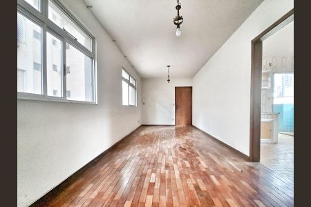 Apartamento à venda com 90m², 3 quartos e 1 vaga Apartamento à venda com 90m², 3 quartos e 1 vagaSala