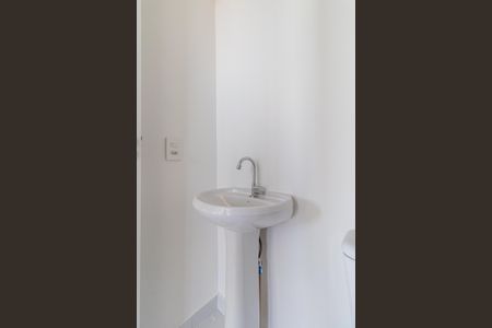 Apartamento para alugar com 33m², 2 quartos e sem vaga Apartamento para alugar com 33m², 2 quartos e sem vagaBanheiro da Suíte