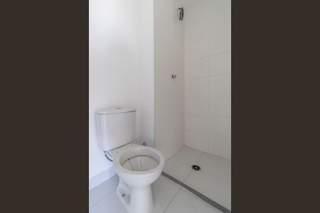 Apartamento para alugar com 33m², 2 quartos e sem vaga Apartamento para alugar com 33m², 2 quartos e sem vagaBanheiro da Suíte