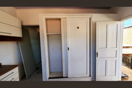 Casa para alugar com 130m², 2 quartos e 1 vaga Casa para alugar com 130m², 2 quartos e 1 vagaCozinha