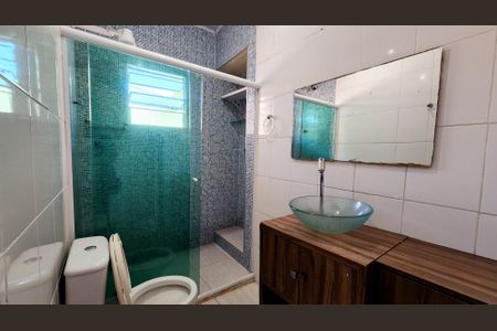 Casa para alugar com 130m², 2 quartos e 1 vaga Casa para alugar com 130m², 2 quartos e 1 vagaBanheiro