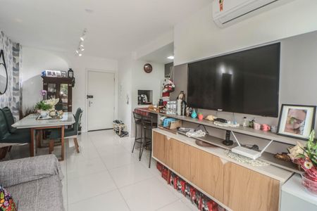 Apartamento à venda com 65m², 2 quartos e 1 vaga Apartamento à venda com 65m², 2 quartos e 1 vagaSala
