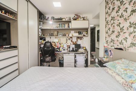 Apartamento à venda com 65m², 2 quartos e 1 vaga Apartamento à venda com 65m², 2 quartos e 1 vagaSuíte