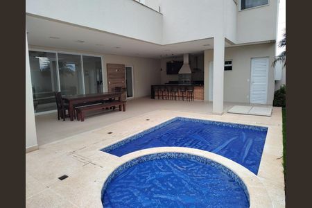 Casa de condomínio à venda com 355m², 5 quartos e 4 vagas Casa de condomínio à venda com 355m², 5 quartos e 4 vagasFoto 74
