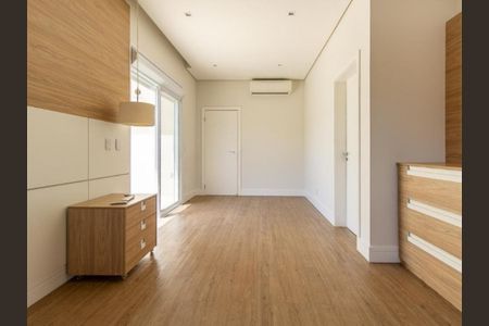 Casa de condomínio à venda com 355m², 5 quartos e 4 vagas Casa de condomínio à venda com 355m², 5 quartos e 4 vagasFoto 66