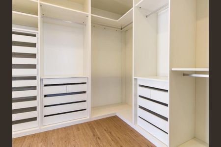 Casa de condomínio à venda com 355m², 5 quartos e 4 vagas Casa de condomínio à venda com 355m², 5 quartos e 4 vagasFoto 73