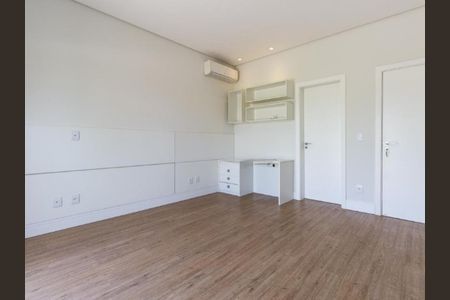 Casa de condomínio à venda com 355m², 5 quartos e 4 vagas Casa de condomínio à venda com 355m², 5 quartos e 4 vagasFoto 63