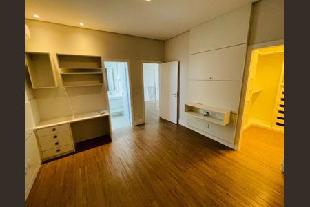 Casa de condomínio à venda com 355m², 5 quartos e 4 vagas Casa de condomínio à venda com 355m², 5 quartos e 4 vagasFoto 37