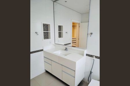 Casa de condomínio à venda com 355m², 5 quartos e 4 vagas Casa de condomínio à venda com 355m², 5 quartos e 4 vagasFoto 45