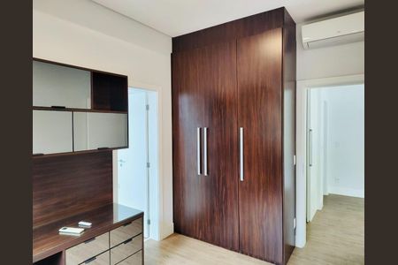 Casa de condomínio à venda com 355m², 5 quartos e 4 vagas Casa de condomínio à venda com 355m², 5 quartos e 4 vagasFoto 63