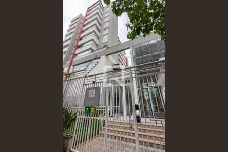 Studio à venda com 42m², 1 quarto e 1 vaga Studio à venda com 42m², 1 quarto e 1 vagaFachada