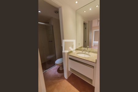 Studio à venda com 42m², 1 quarto e 1 vaga Studio à venda com 42m², 1 quarto e 1 vagaBanheiro