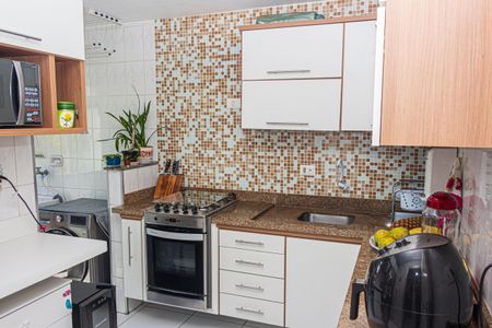 Apartamento à venda com 52m², 2 quartos e 1 vagaCozinha 