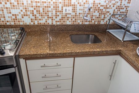 Apartamento à venda com 52m², 2 quartos e 1 vagaCozinha 
