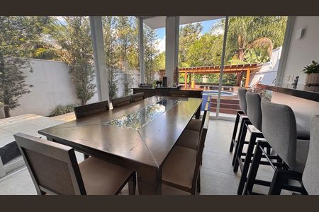 Casa à venda com 317m², 3 quartos e 4 vagas Casa à venda com 317m², 3 quartos e 4 vagasÁrea gourmet