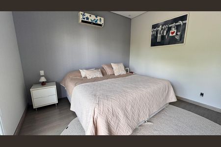 Casa à venda com 317m², 3 quartos e 4 vagas Casa à venda com 317m², 3 quartos e 4 vagasSuíte 3